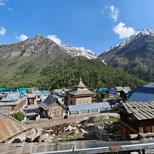hotel in chitkul 